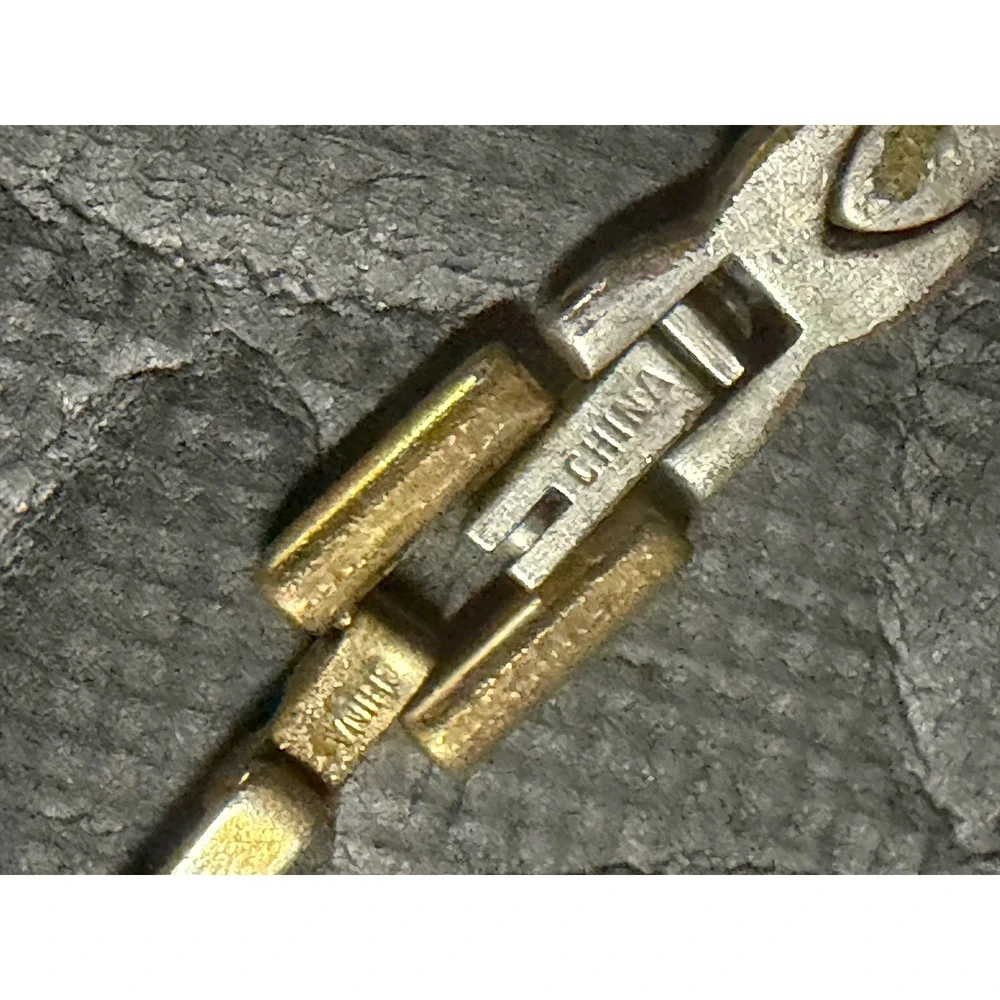 Kathie Lee Quartz Watch Silver Gold Two Tone Analog‎ 90s Y2K 77/5037 Oval
